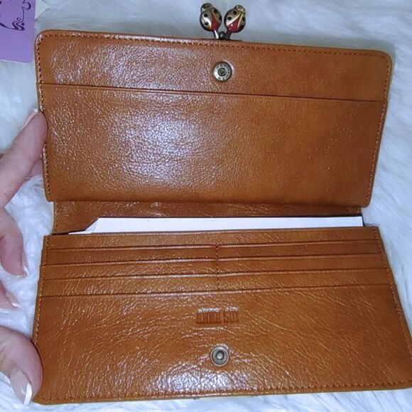 Anna Sui ladybug butterfly wallet EUC - Picture 6 of 12